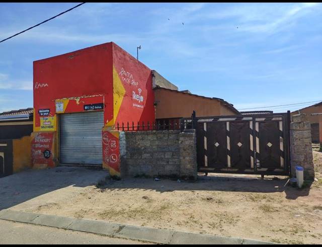2 BEDROOM HOUSE FOR SALE IN ESSELEN PARK EXT 1
